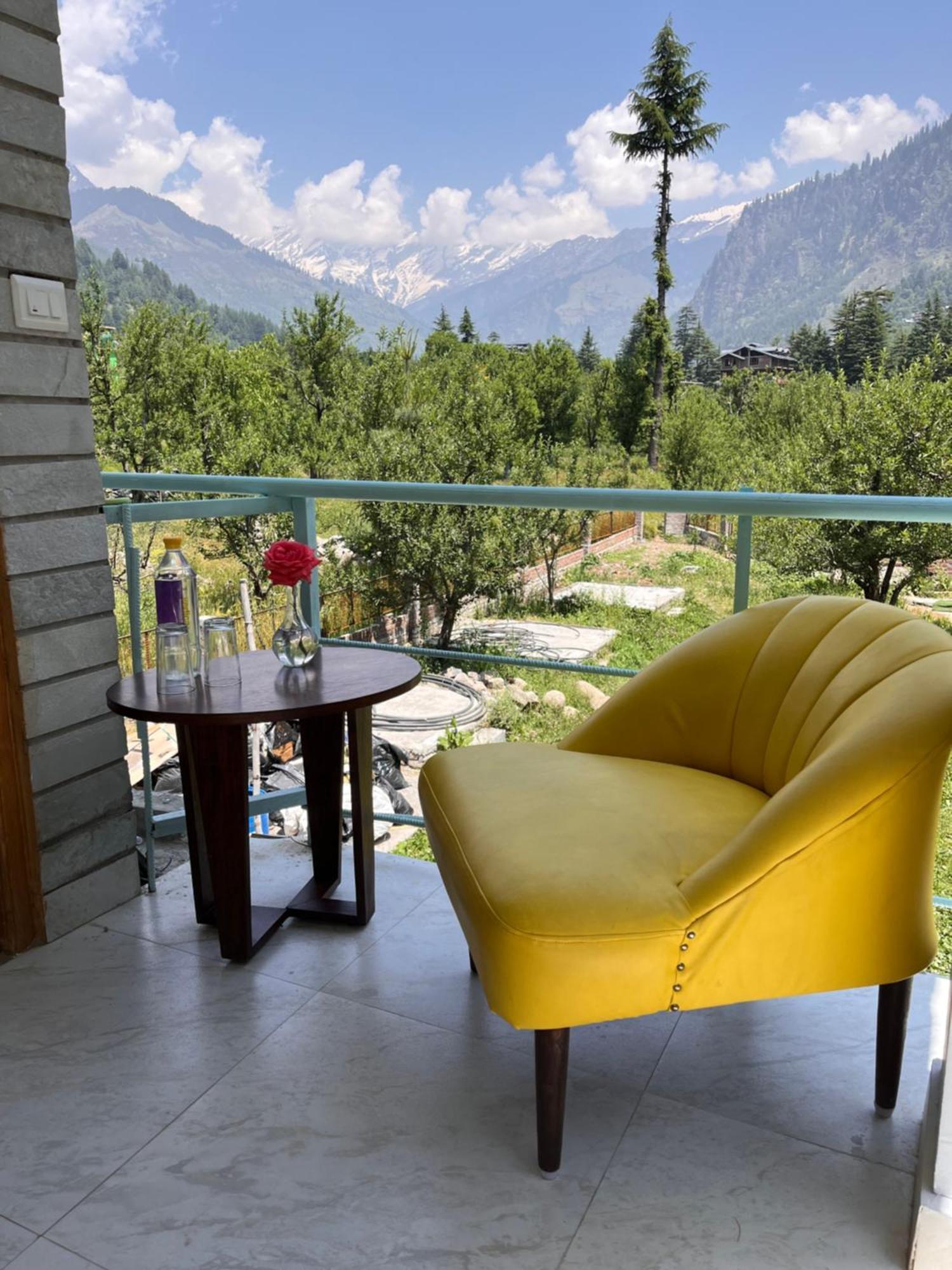 Hotel English Rose, #Personal Parking, #Petfriendly, #Garden, #Bonfire Under The Stars Manāli Extérieur photo