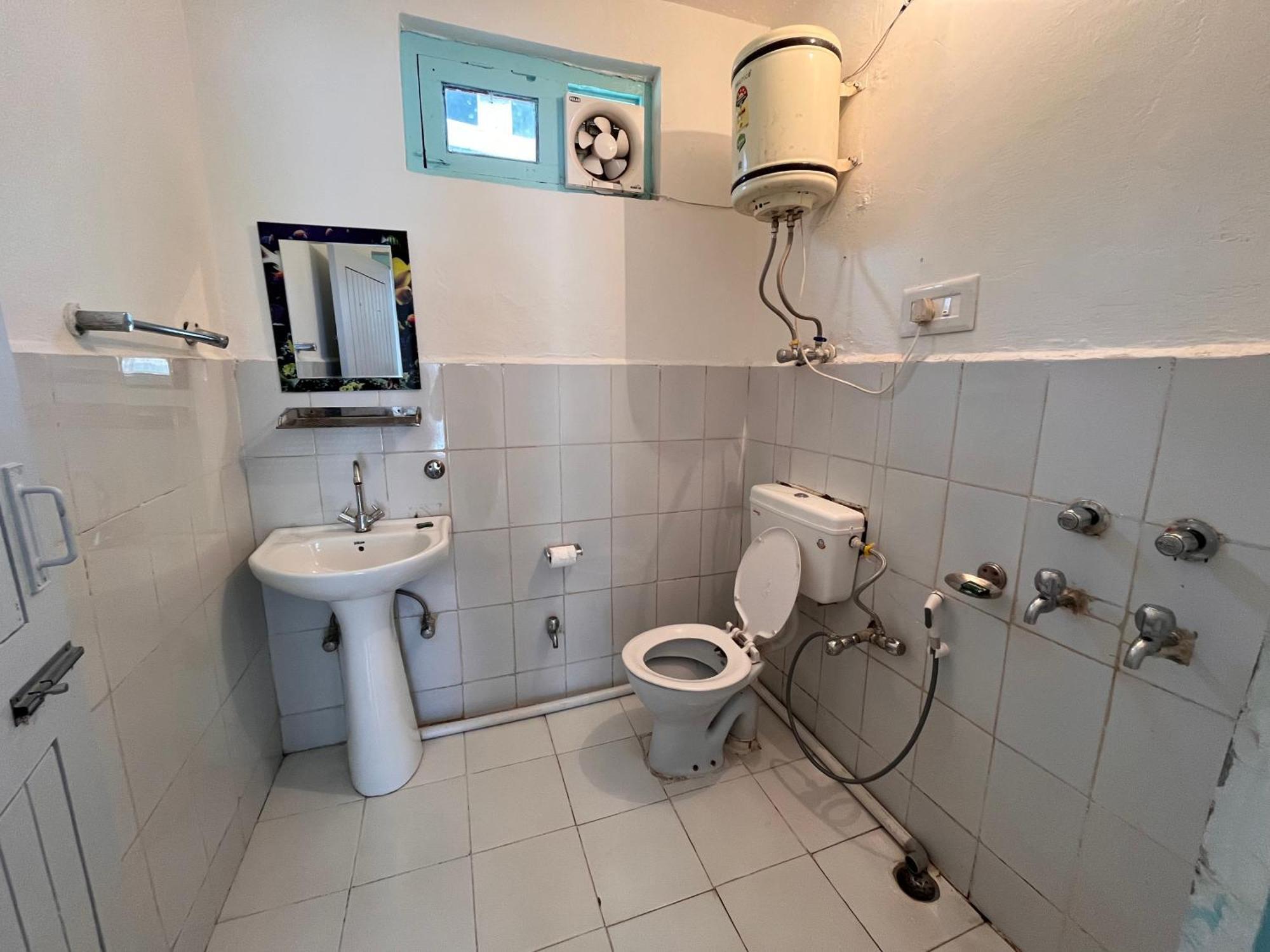 Hotel English Rose, #Personal Parking, #Petfriendly, #Garden, #Bonfire Under The Stars Manāli Extérieur photo