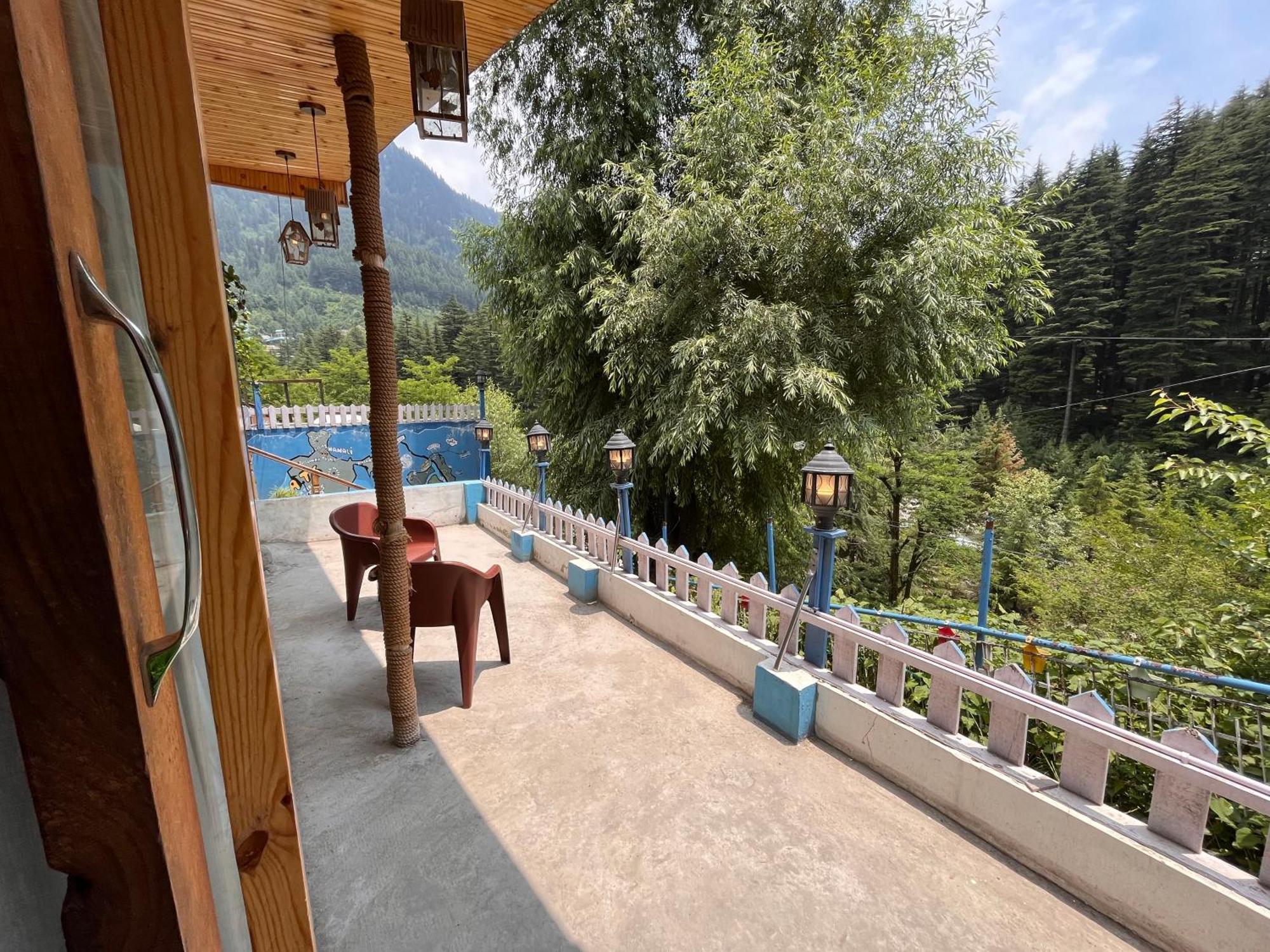 Hotel English Rose, #Personal Parking, #Petfriendly, #Garden, #Bonfire Under The Stars Manāli Extérieur photo