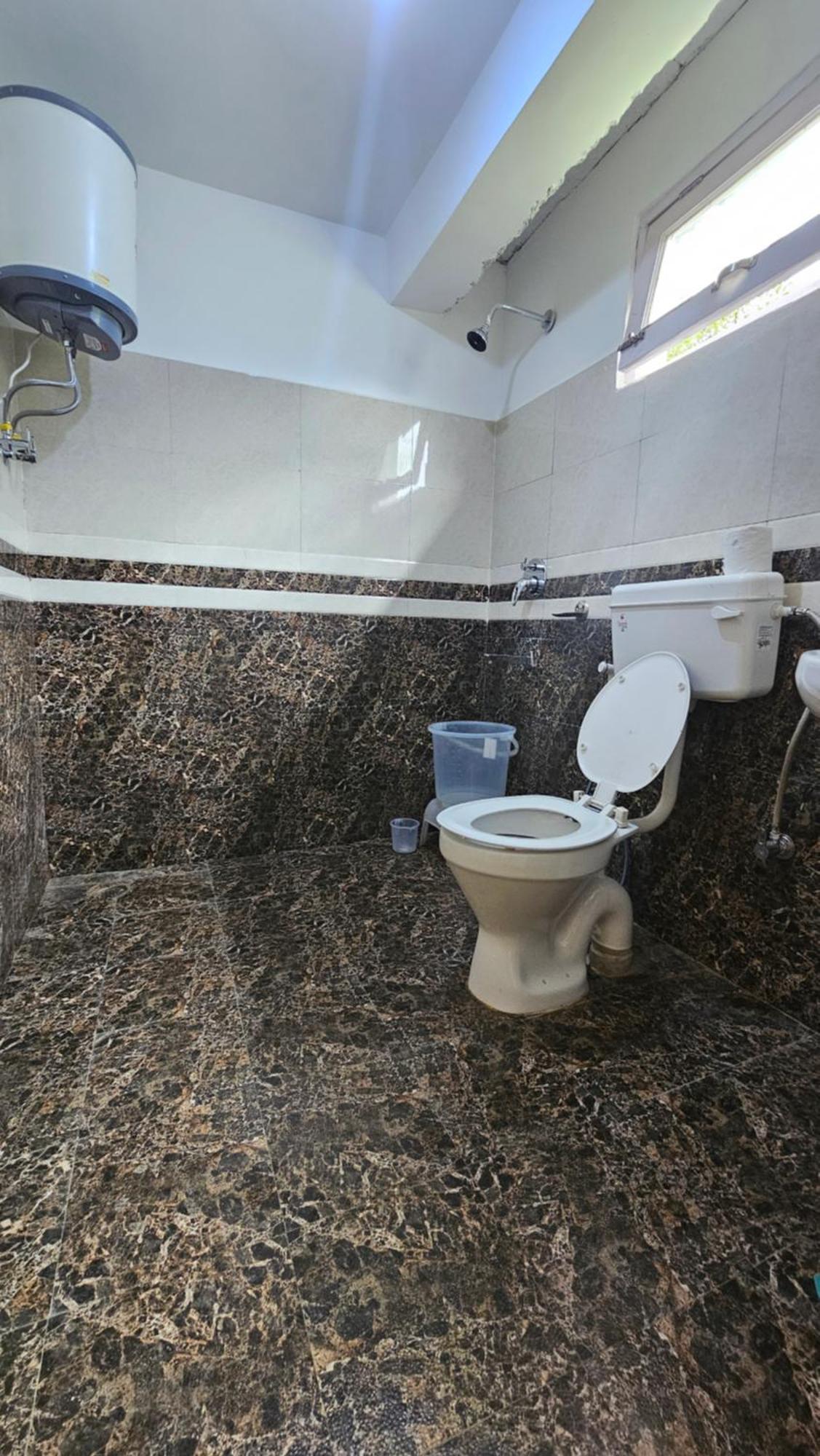 Hotel English Rose, #Personal Parking, #Petfriendly, #Garden, #Bonfire Under The Stars Manāli Extérieur photo
