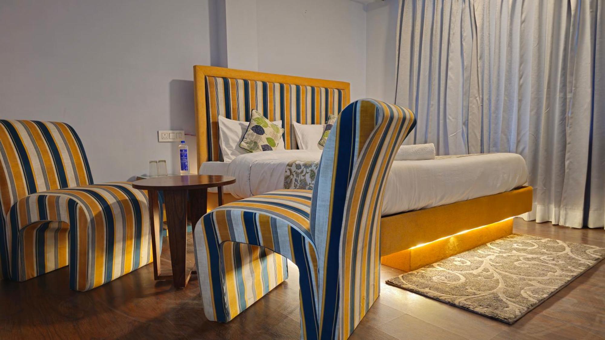 Hotel English Rose, #Personal Parking, #Petfriendly, #Garden, #Bonfire Under The Stars Manāli Extérieur photo